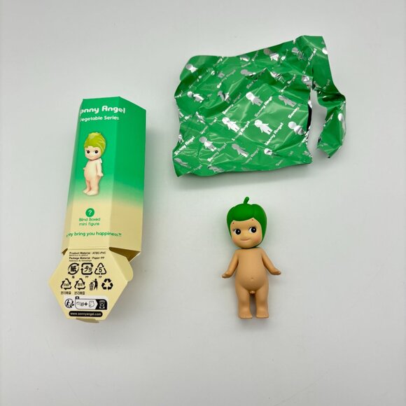 Authentic Sonny Angel Vegetable Series Blind Box Mini Figure Toy, Green Pepper - Picture 2 of 4